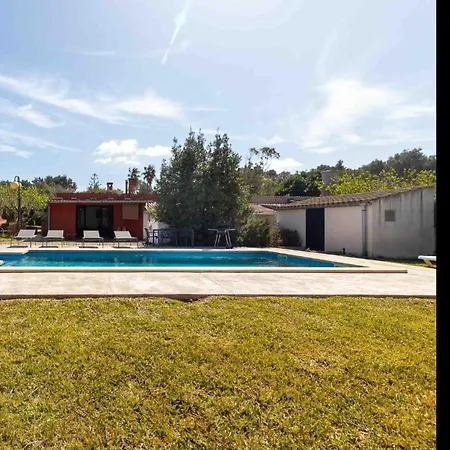 Holiday home Calafat